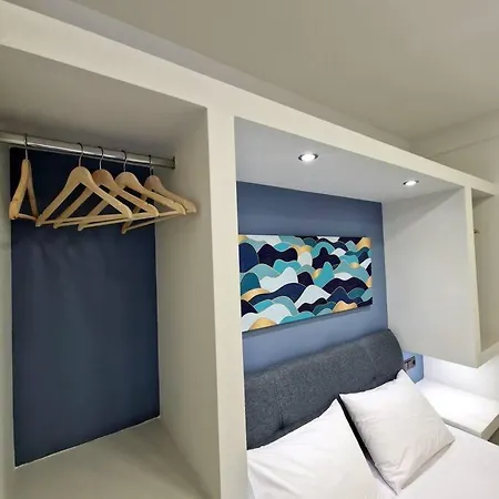 Farisma - Bright And Central Apt In Kalamata Exterior photo