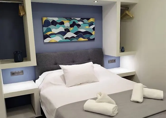 Farisma - Bright And Central Apt In Kalamata